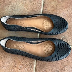 Black Corso Como Flats size 8M